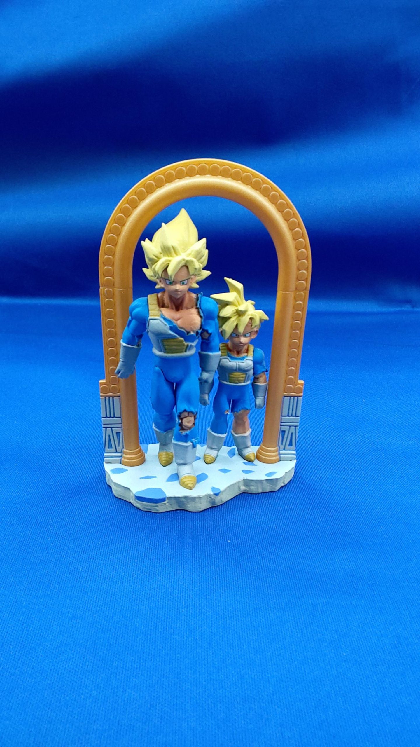 ヒーロー親子 究極のレベルアップ 彩色版 「ドラゴンボールカプセル