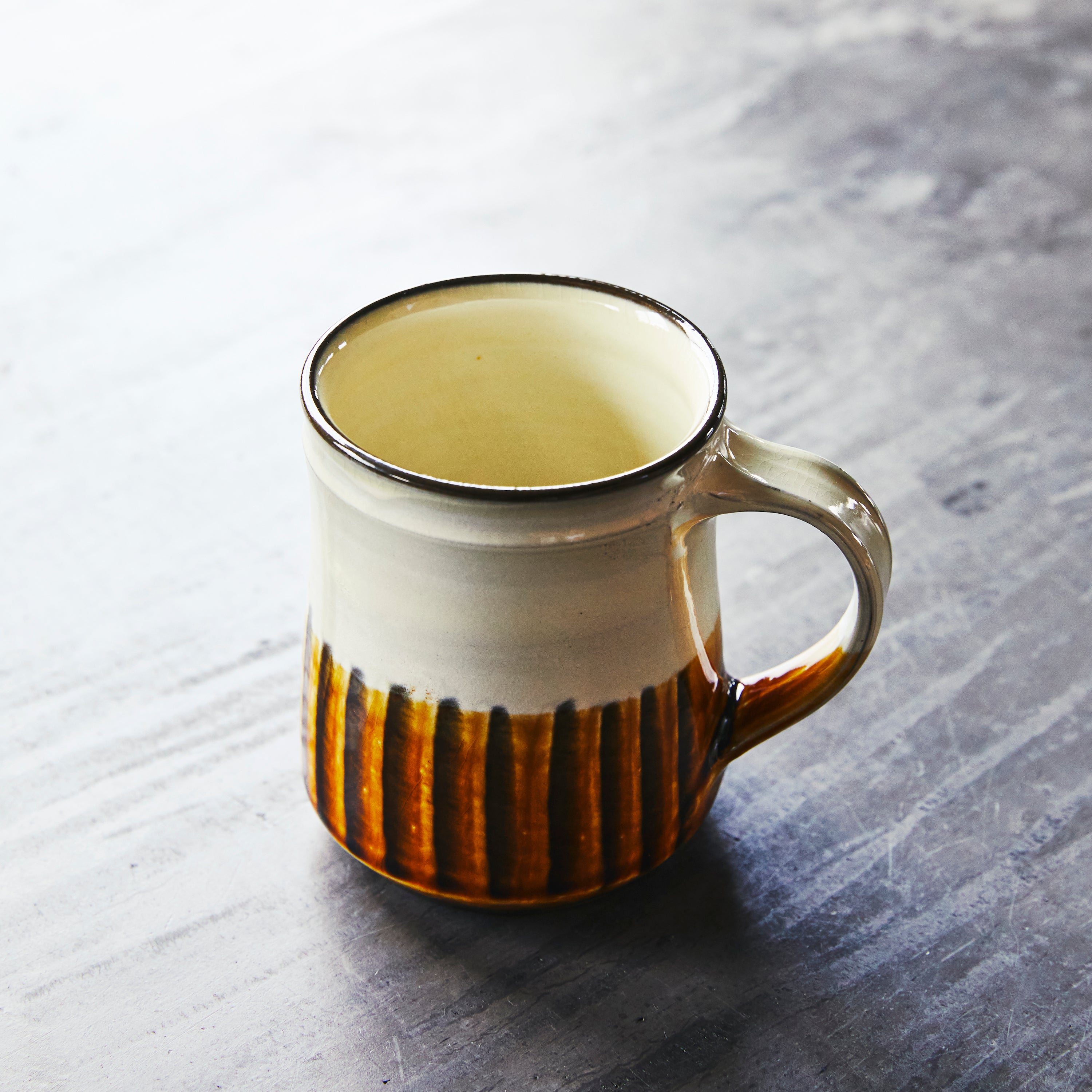 小鹿田焼 坂本浩二 マグカップ 【刷毛目】 – IEGNIM