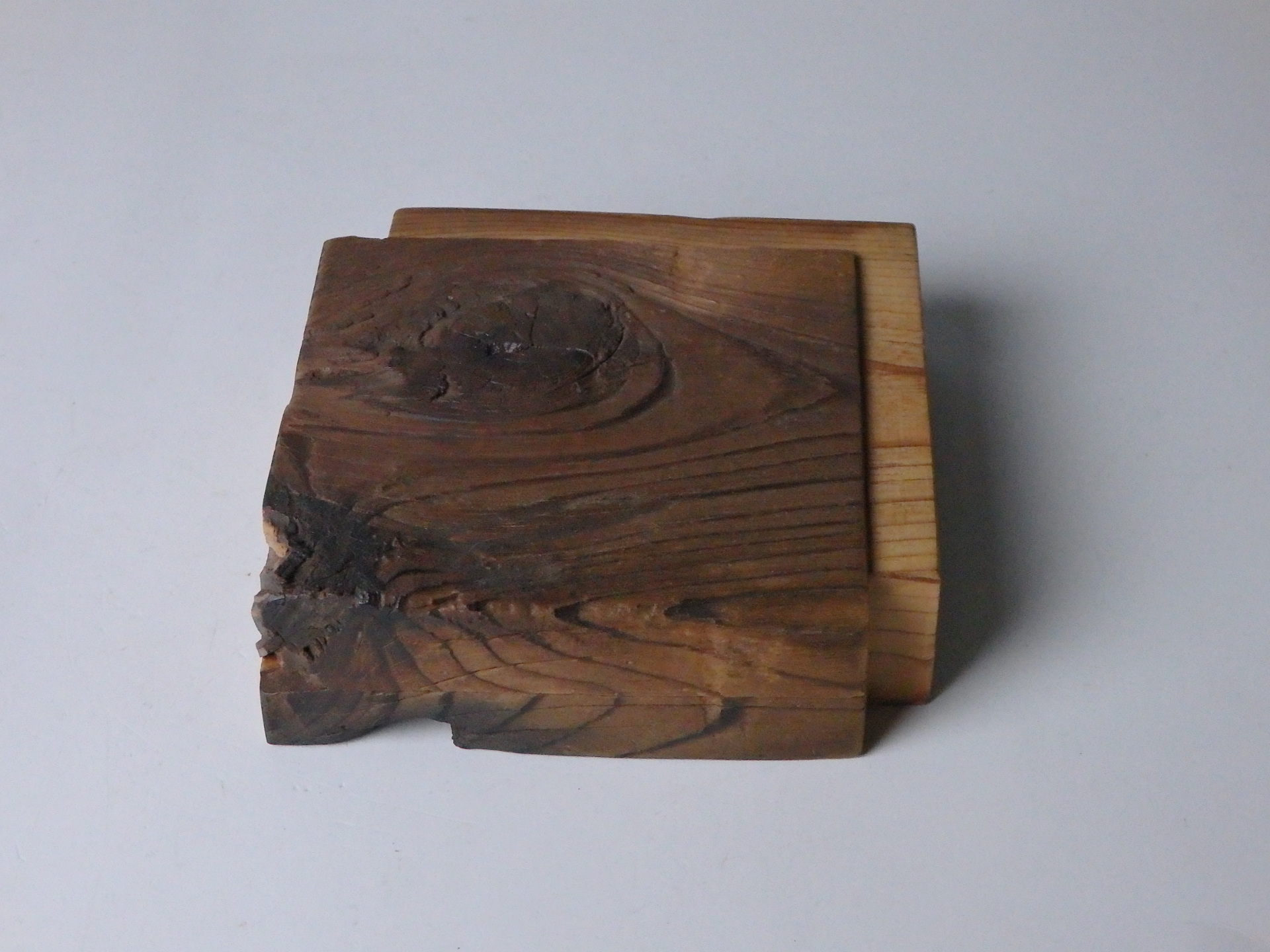 茶事具】大谷本廟杉古材 木地丸香合 香合324 茶道具百