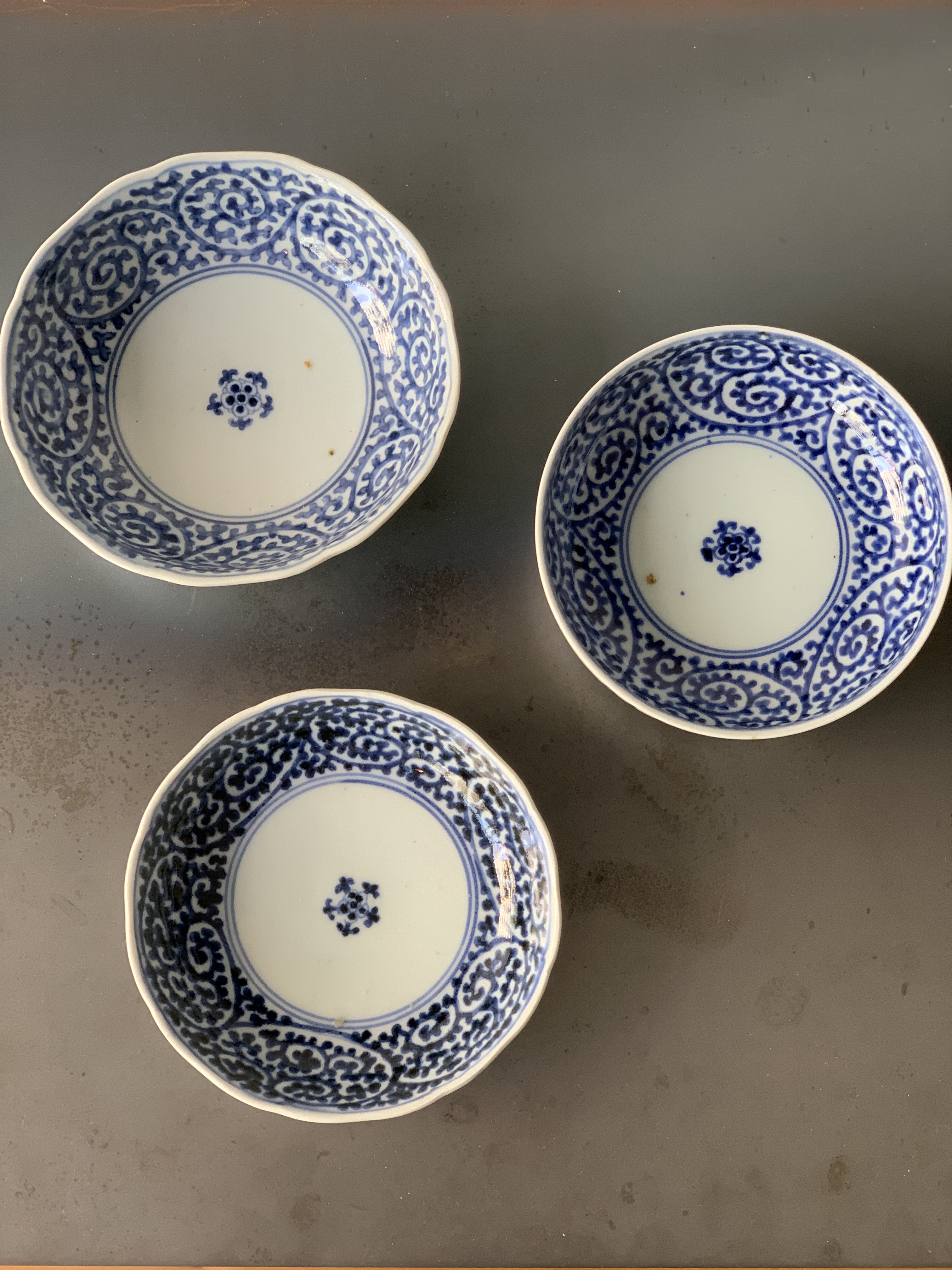 古伊万里 染付 蛸唐草文皿 三客 なます皿 くらわんか 筒江窯