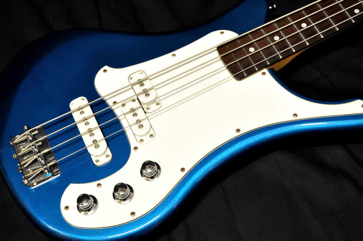 YAMAHA SBV-550 ヤマハ シルバー エレキベース YAMAHA SBV-550 ヤマハ