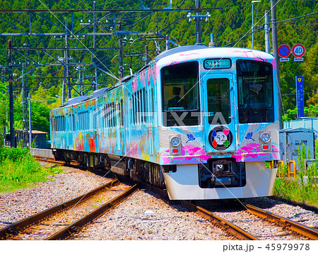 西武4000系52席の至福の写真素材 [45979978] - PIXTA