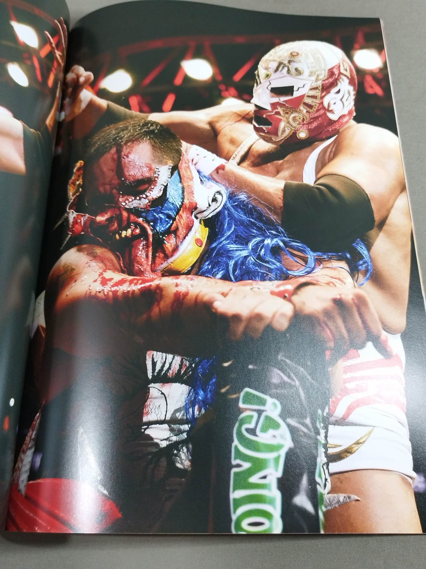 直筆サイン入り写真 インディア・アイズリー アンダーワールド 覚醒 SA