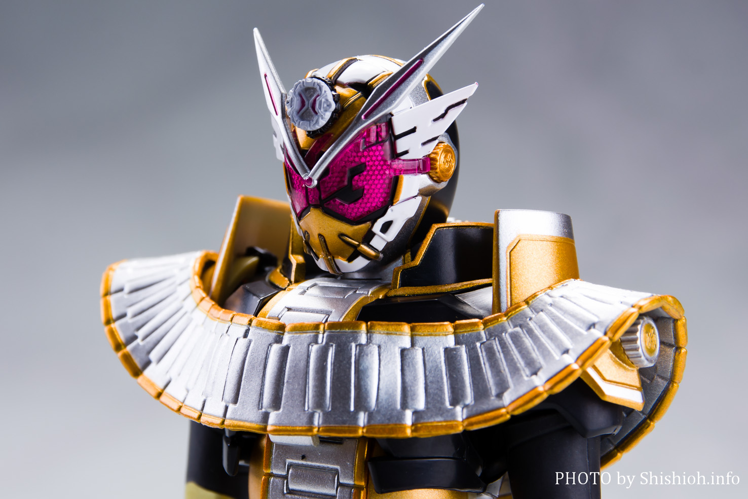 オーマジオウの力で変身した姿！プレバン限定 S.H.Figuarts 仮面