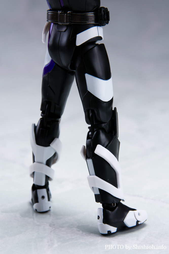 新品未開封S.H.Figuarts 仮面ライダーゼロツー 仮面ライダー ゼロツー