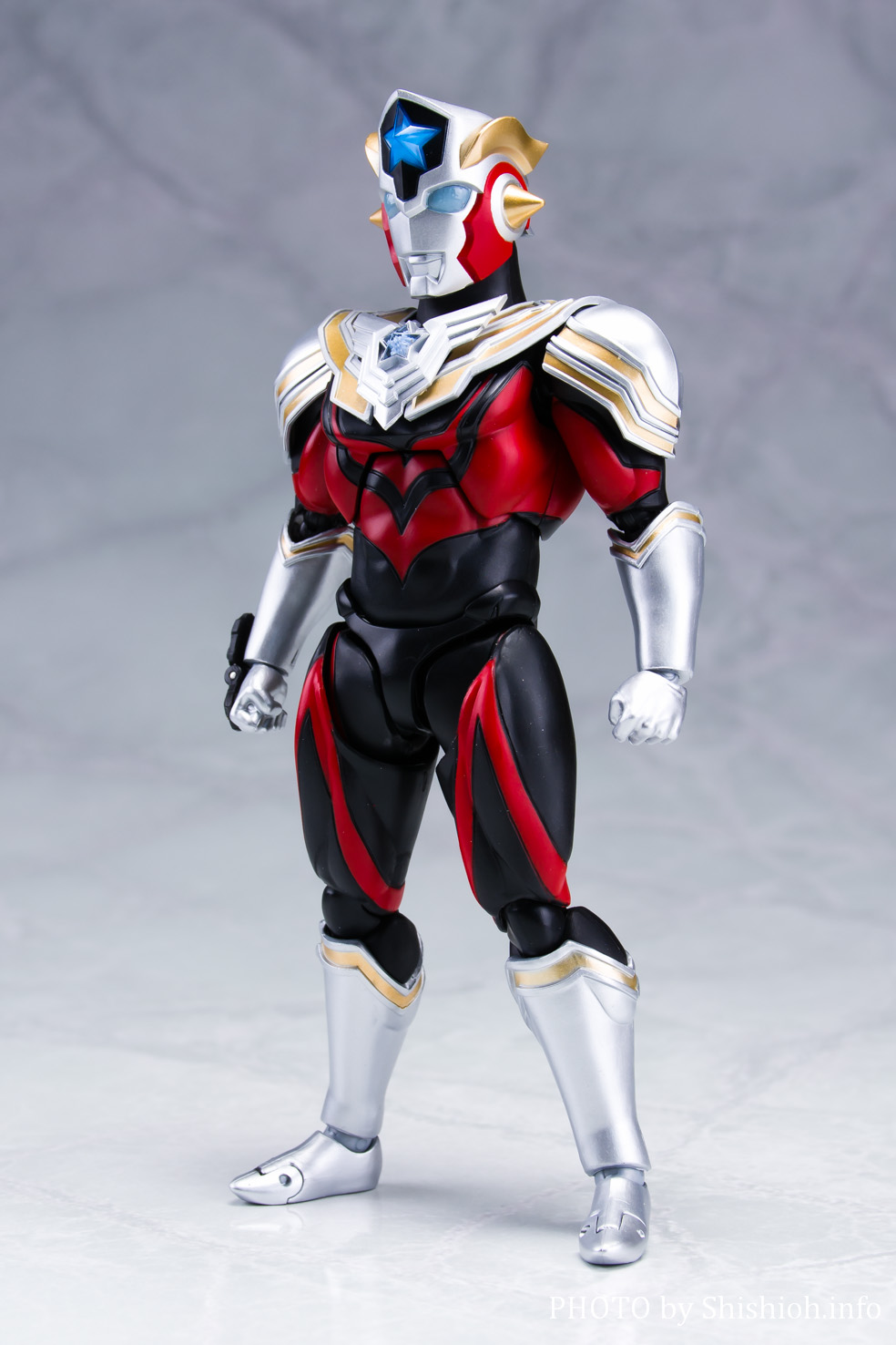 SHFiguarts ウルトラマンタイタス ウルトラマンタイガ』特別カラーの