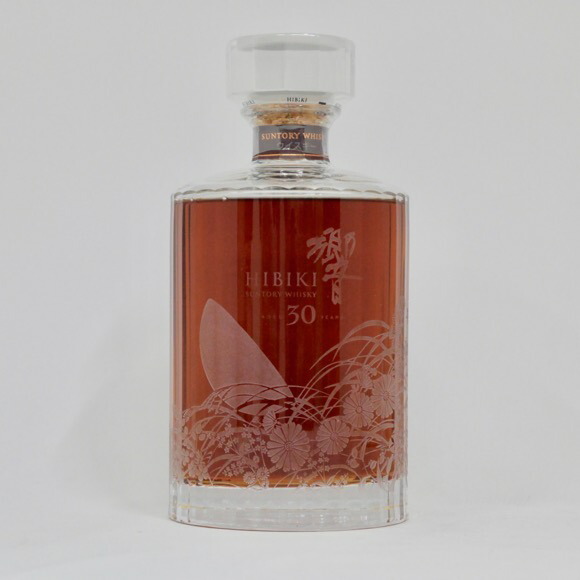 楽天市場】響30年 意匠ボトル ＜花鳥風月＞ 43度 700ml （豪華化粧箱入