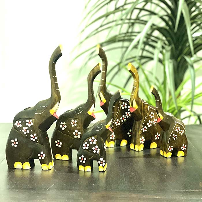 木彫のインド象家族3体セット 置物 木彫のインド象家族3体セット 置物