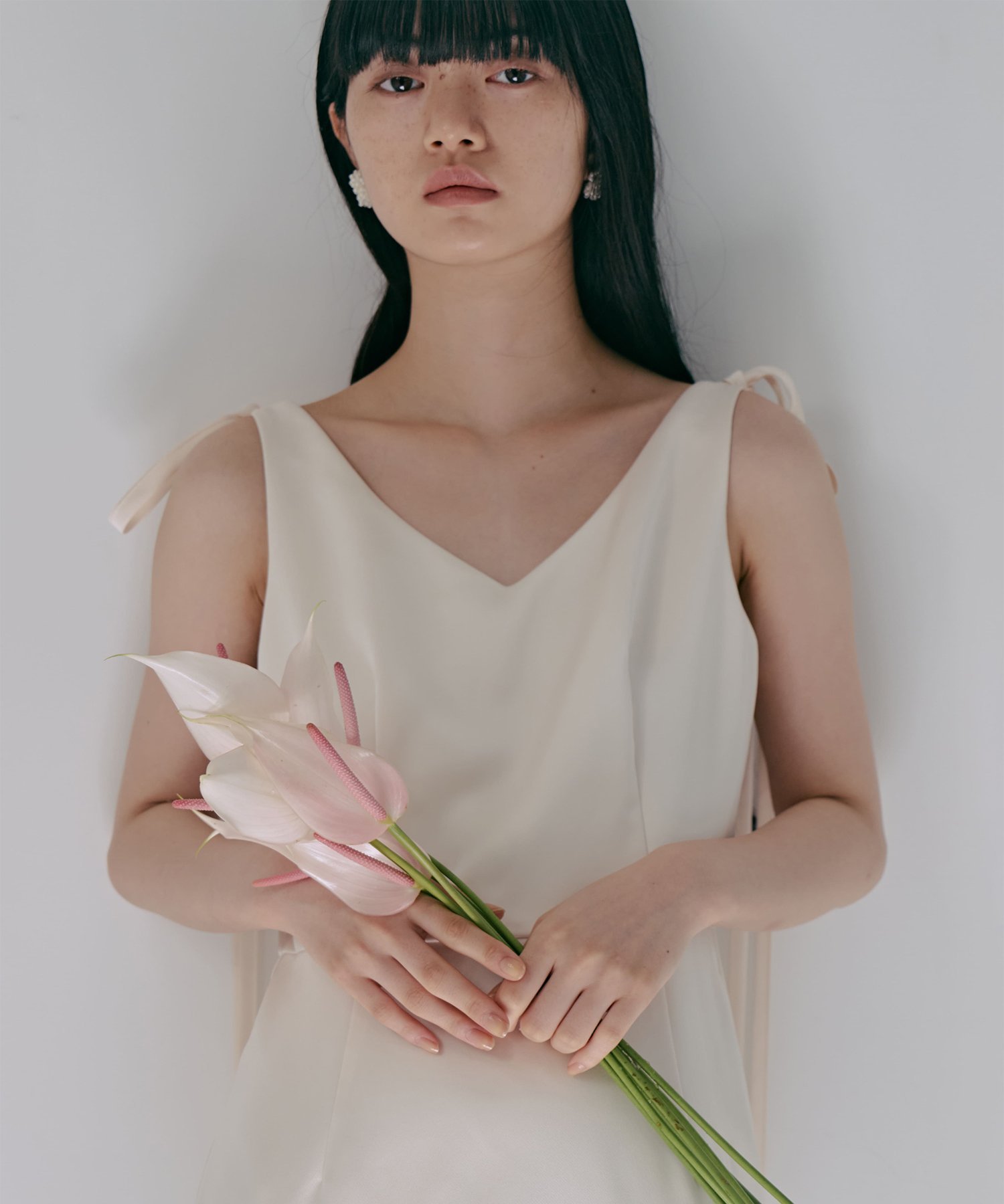 kaene｜サテンリボンドレス|ホワイトドレス新婦花嫁二次会前撮り