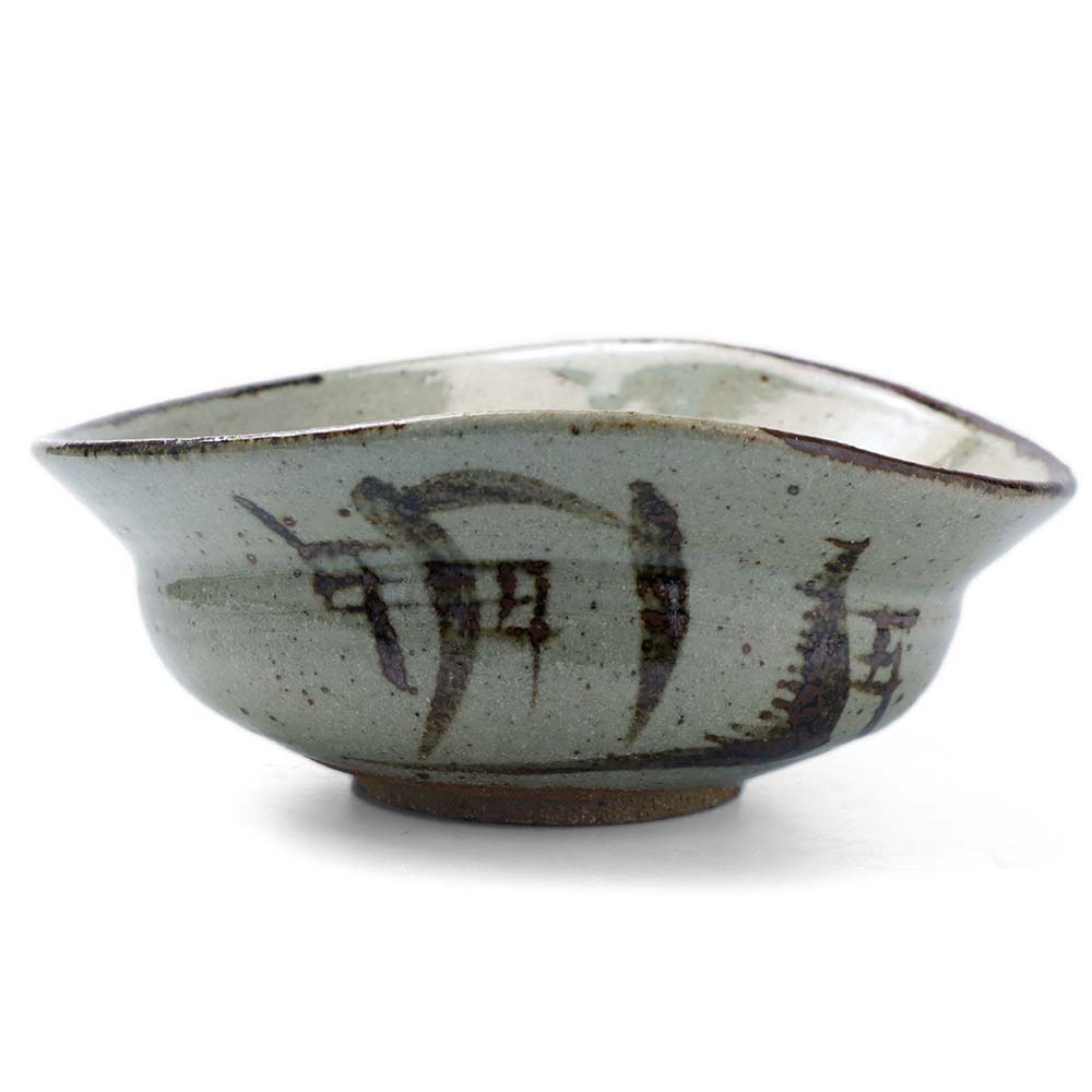 楽天市場】唐津焼：絵唐津沓型鉢・小・中村恵子《中鉢・17.0cm》 : 和