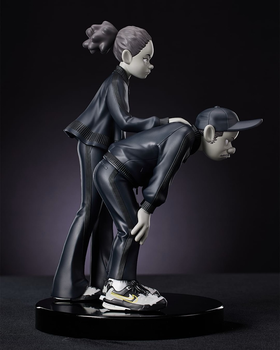 花井祐介 x Nike x sacai コラボスカルプチャーが国内5月9日より発売