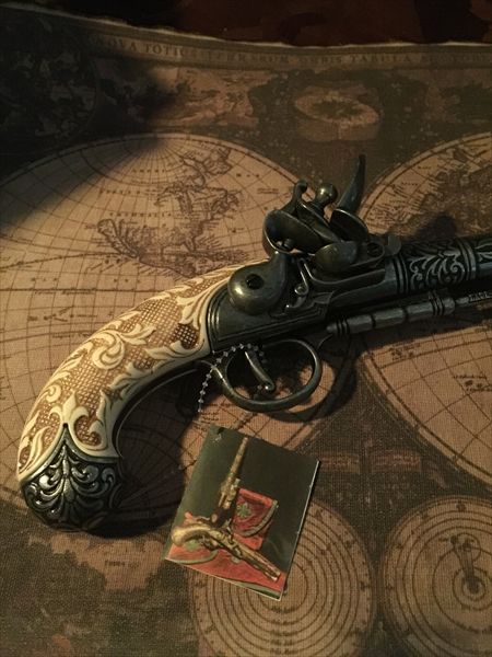 スペイン製]中世ヨーロッパ古城銃レプリカフリントロック式ピストル