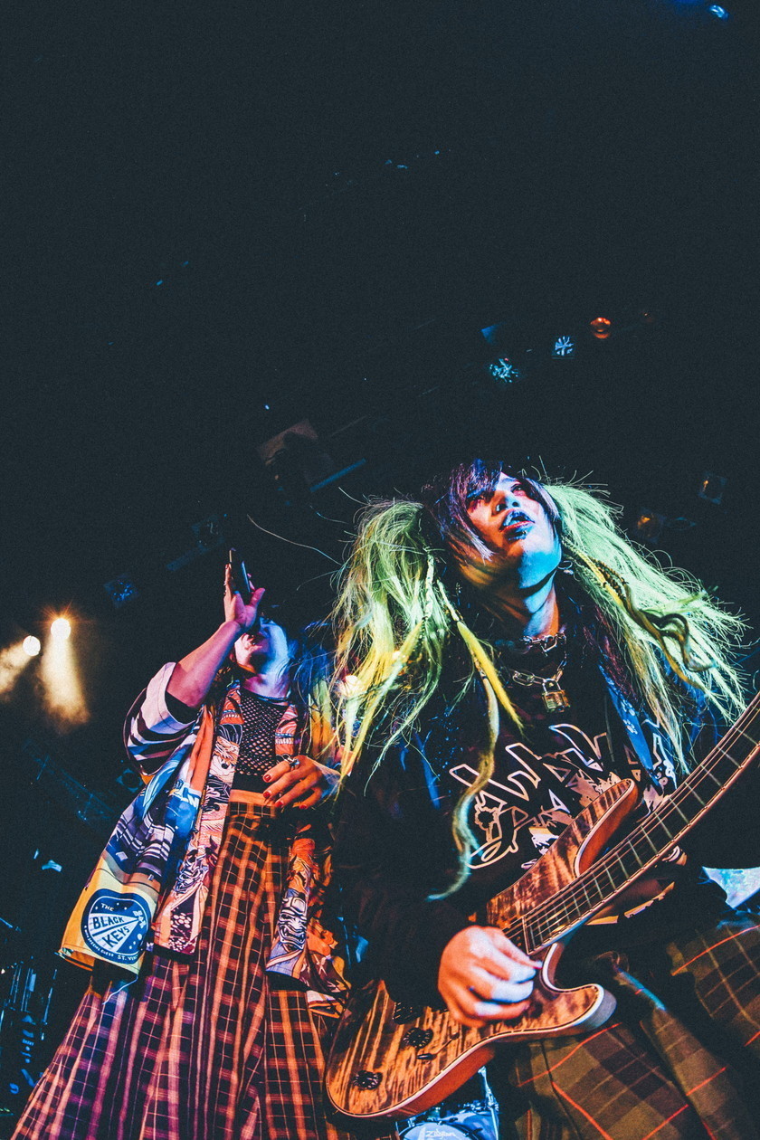 DEZERT × 夕闇に誘いし漆黒の天使達“すっごいツインテールを決める会