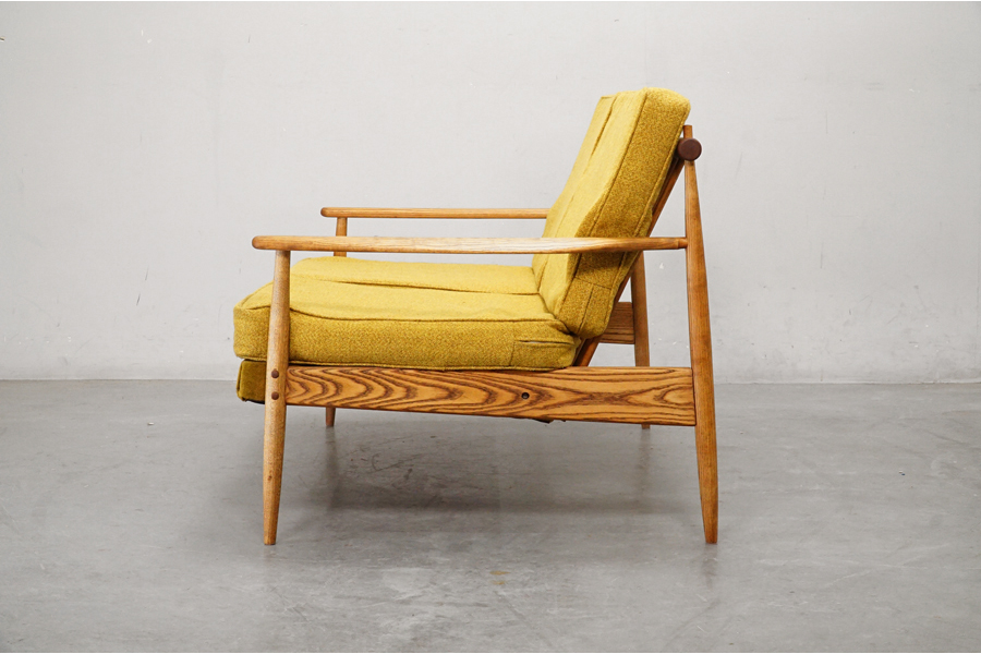 北欧家具 ヴィンテージ 2人掛けソファ 高価買取 アドア東京-渋谷区