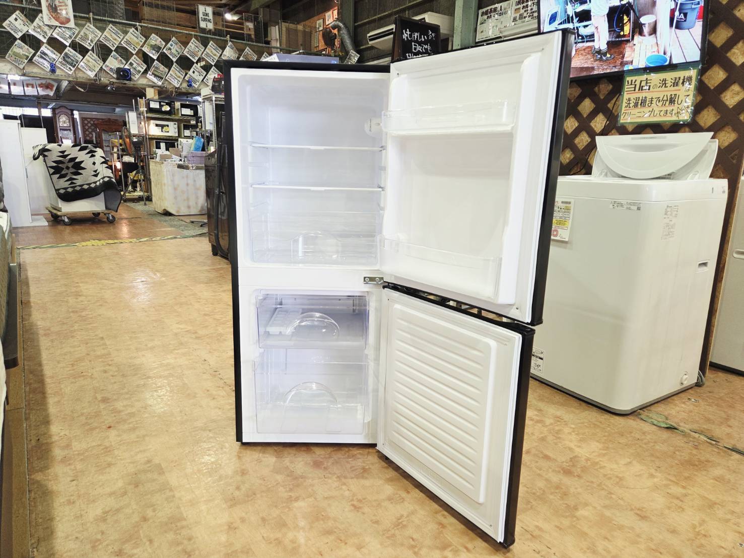 山善 冷蔵庫 YFR-D111(W) 106L 2023年製 【公式通販】