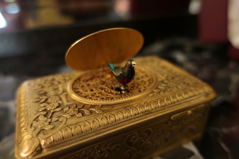 A-select singing bird box - bellecapri | 二子玉川・瀬田の