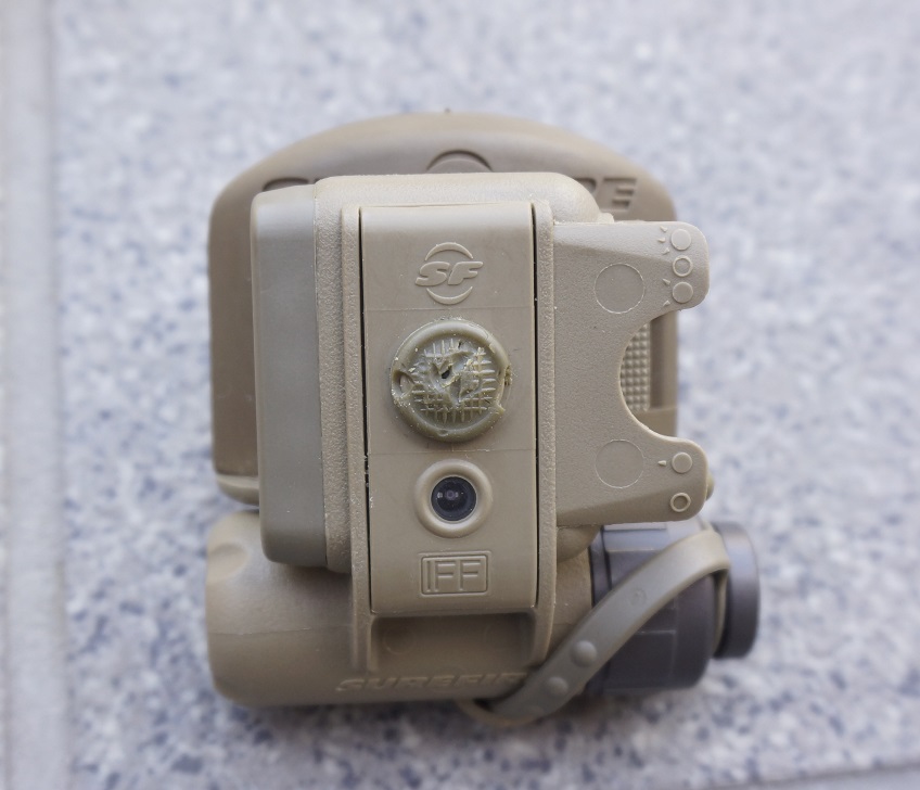 新品 米軍実物 SUREFIRE HELMET LIGHT HL1-A-TN 米軍放出シュア