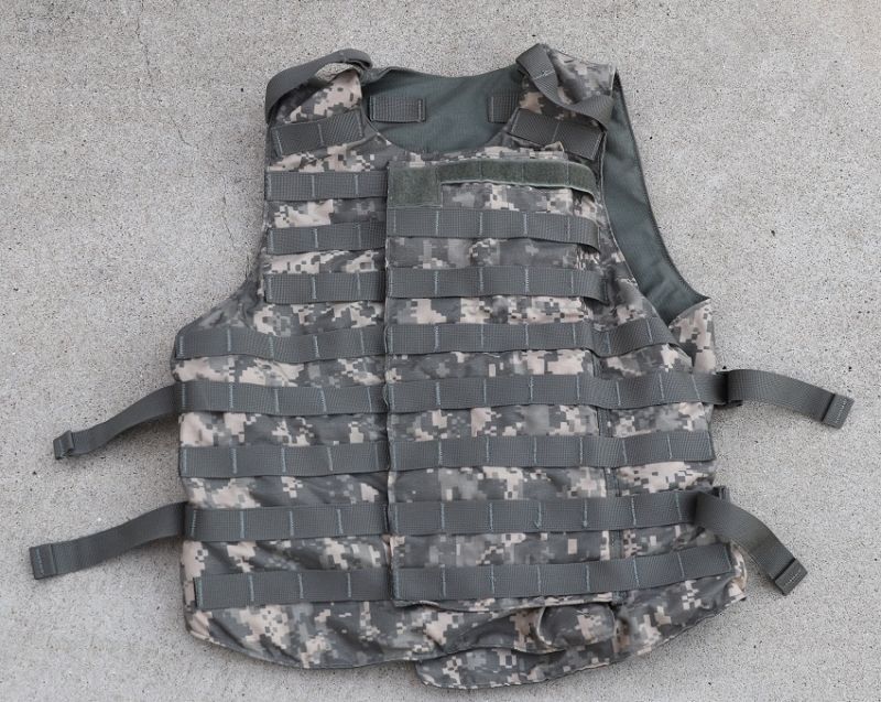 米軍 アメリカ軍 ACU OTV アーマー ボディアーマー 実物 米軍実物 OTV