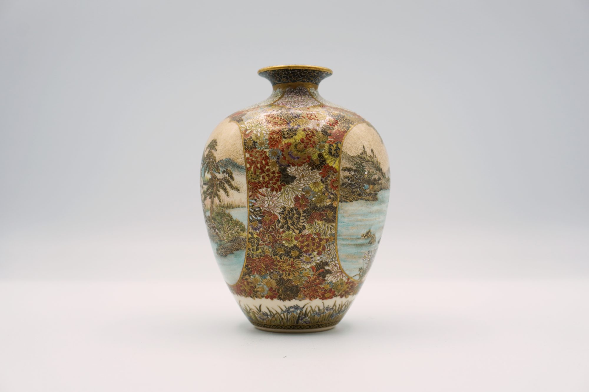 薩摩焼 花見図花瓶 骨董 里帰り 明治 R1573ダS 薩摩焼 花見図花瓶 骨董