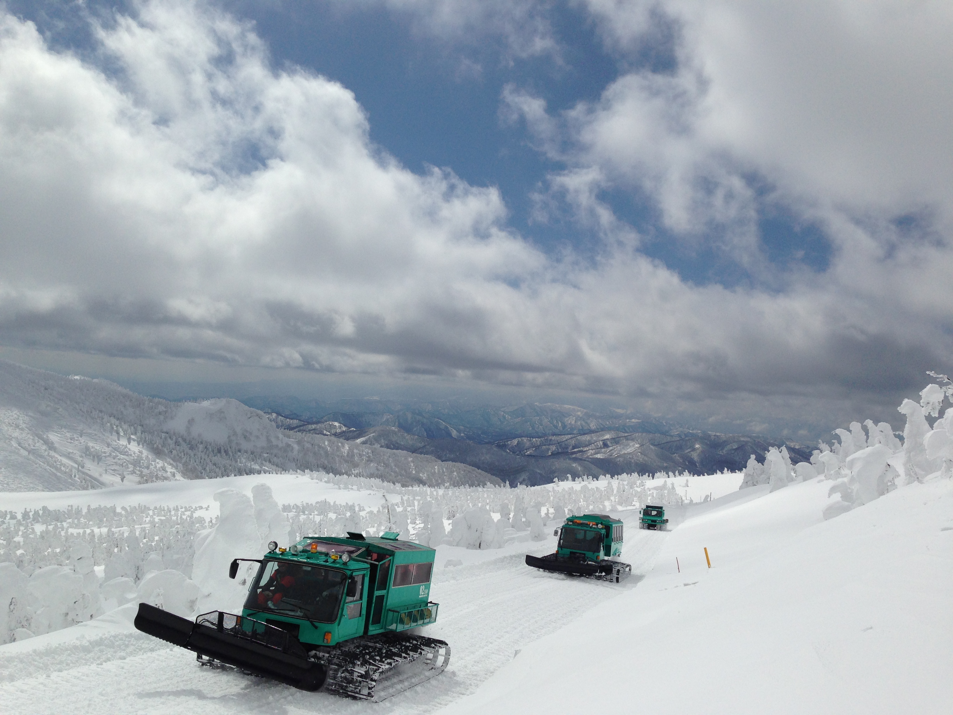 雪上車で行く「みやぎ蔵王樹氷めぐり」のご案内 | 温泉山荘だいこんの