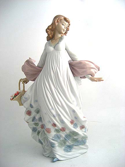 Lladro Spring Splendor, Waterford, Waterford Crystal, Swarovski