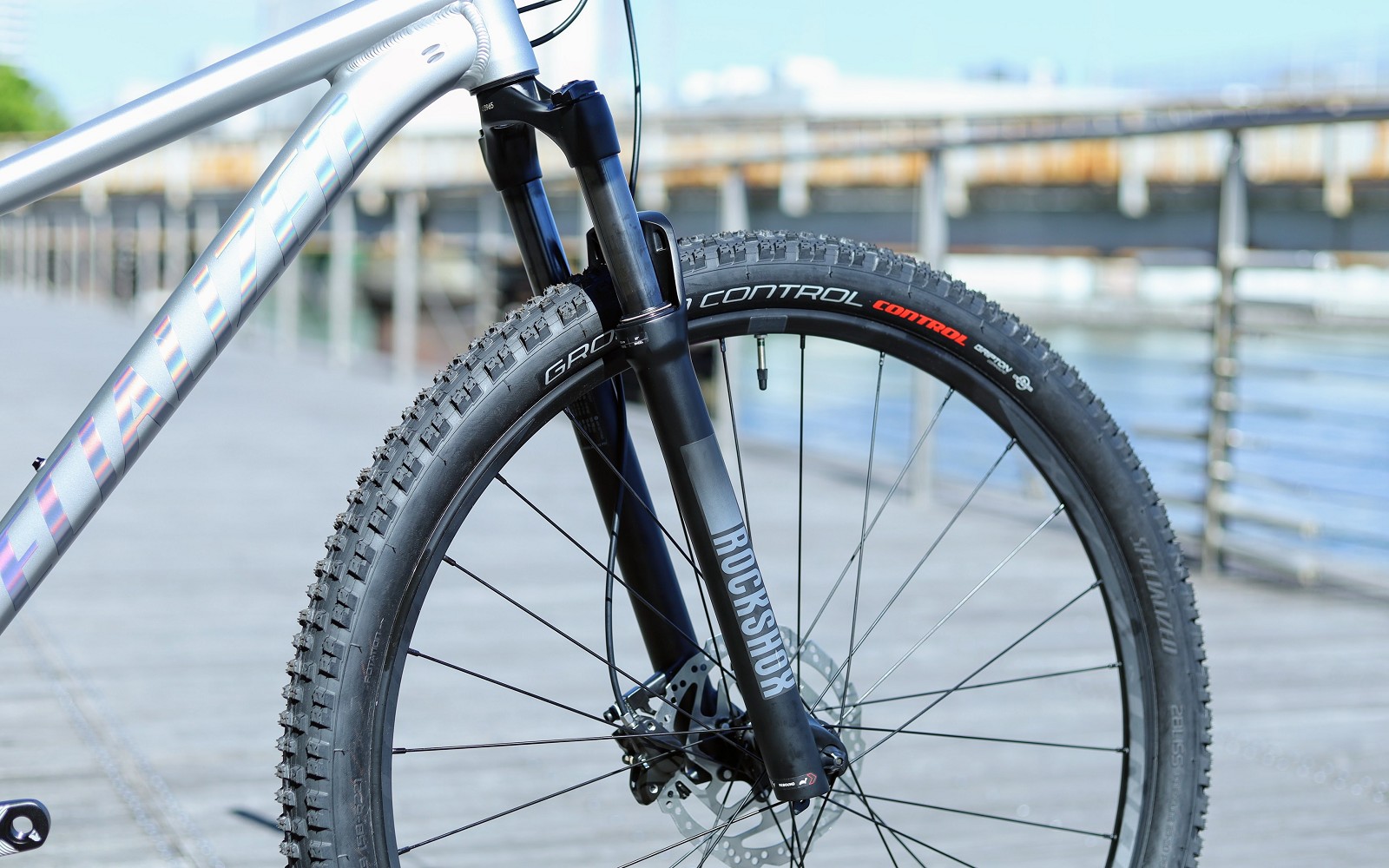 最高の入門バイク！SPECIALIZED ROCKHOPPER | 風魔横浜｜横浜市のMTB