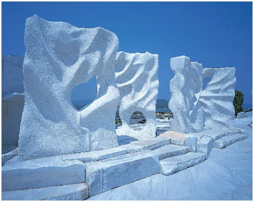 未来心の丘 - 瀬戸田 耕三寺博物館