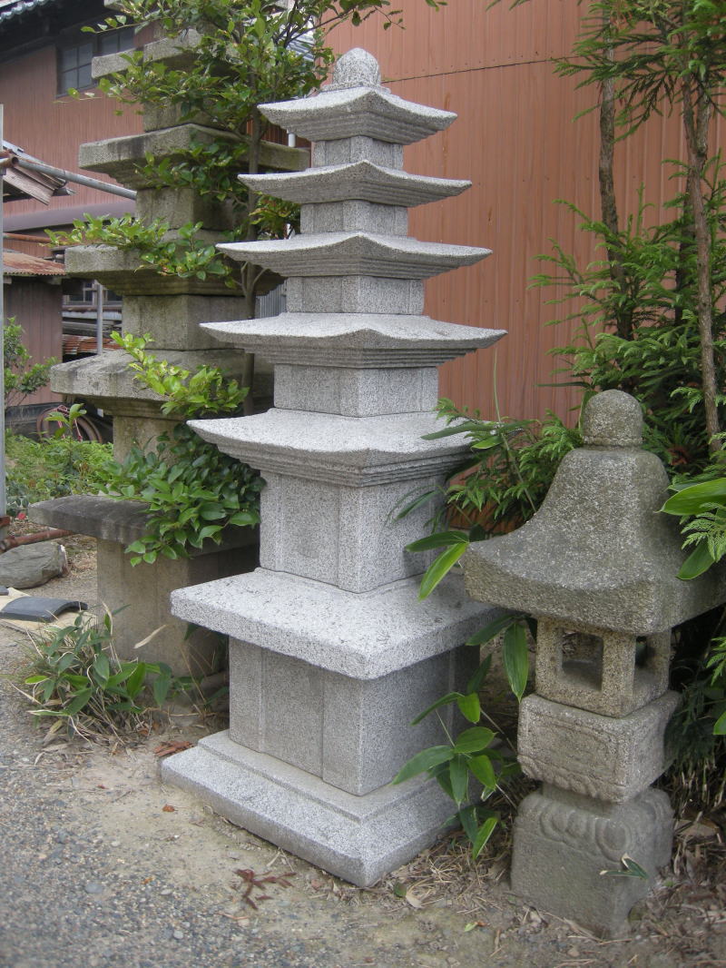 日本庭園（茶庭）庭・本格ガーデニング < 五重の塔 | 苔の通販 苔屋