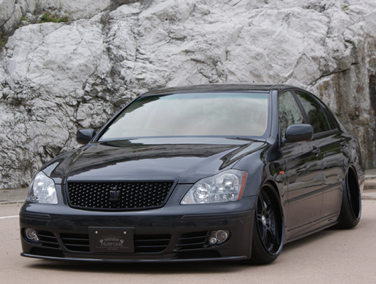 アオシマ モードパルファム ファントム雅夢 18クラウン ちょい難有り