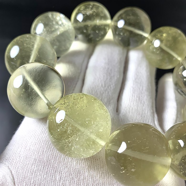 リビアンデザートグラス・リビアングラス 隕石 重さ103g