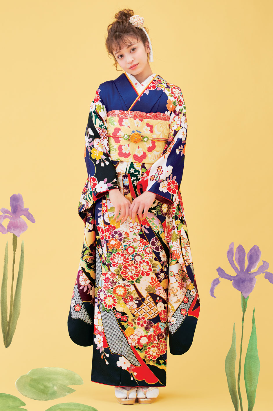 紺地の上品な牡丹や菊の金彩古典振袖セット 紺地の上品な牡丹や菊の