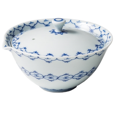 LUPICIA】三川内焼 染付輪宝 宝瓶 | 茶器・オリジナルグッズ | LUPICIA