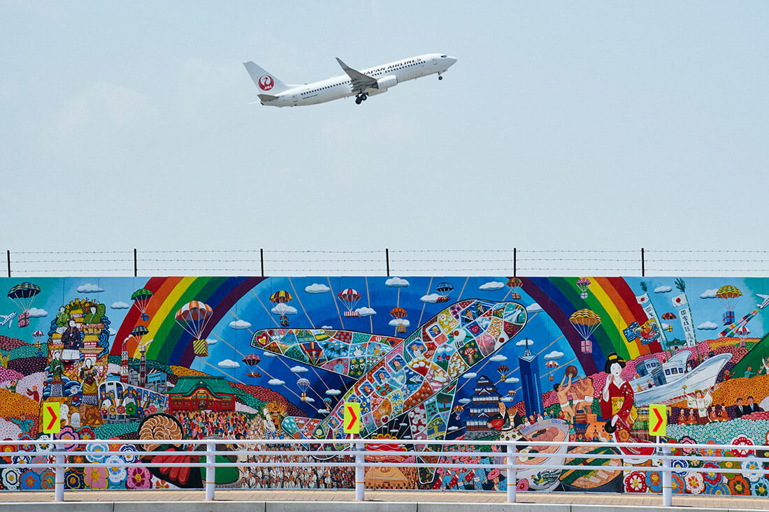 福岡空港壁画プロジェクト Over the World – Miyazakingdom – 壁画と
