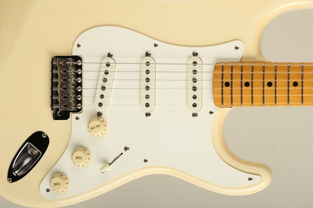 Fender Japan ST57 ホワイト 1976-1977