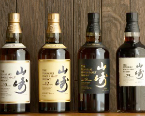 山崎 12年 ウイスキー サントリー 箱付 700mlの通信販売