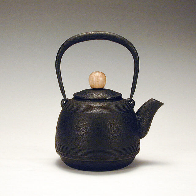 箱付き新品虎山工房UD-8 鋳鉄製急須 1.2リットル