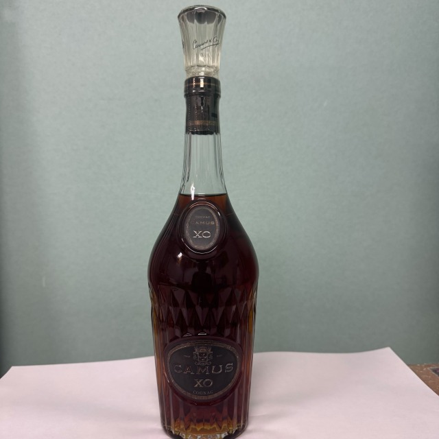◇注目! カミュ XO ロングネック 1000ml 度数記載なし 箱付き