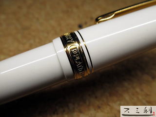 プラチナ ＃3776センチュリー シュノンソーホワイト スミ利で好評