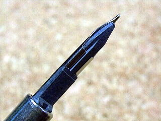 パイロット キャップレス・デシモ万年筆、スミ利で大好評販売中！ 世界