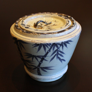 中国美術大明萬暦年製 香炉 箱付 鉄瓶銀瓶茶道具急須掛軸書道具 中国