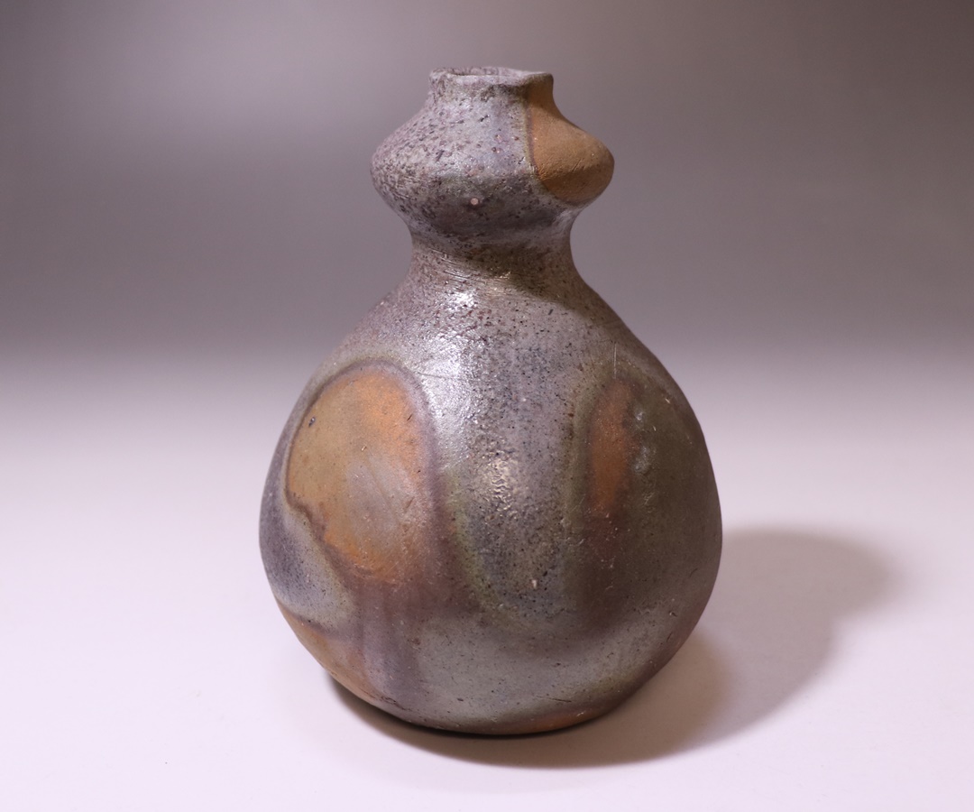 金重有邦 作 「伊部酒呑」 ～備前焼専門卸小売店 川口陶楽苑～