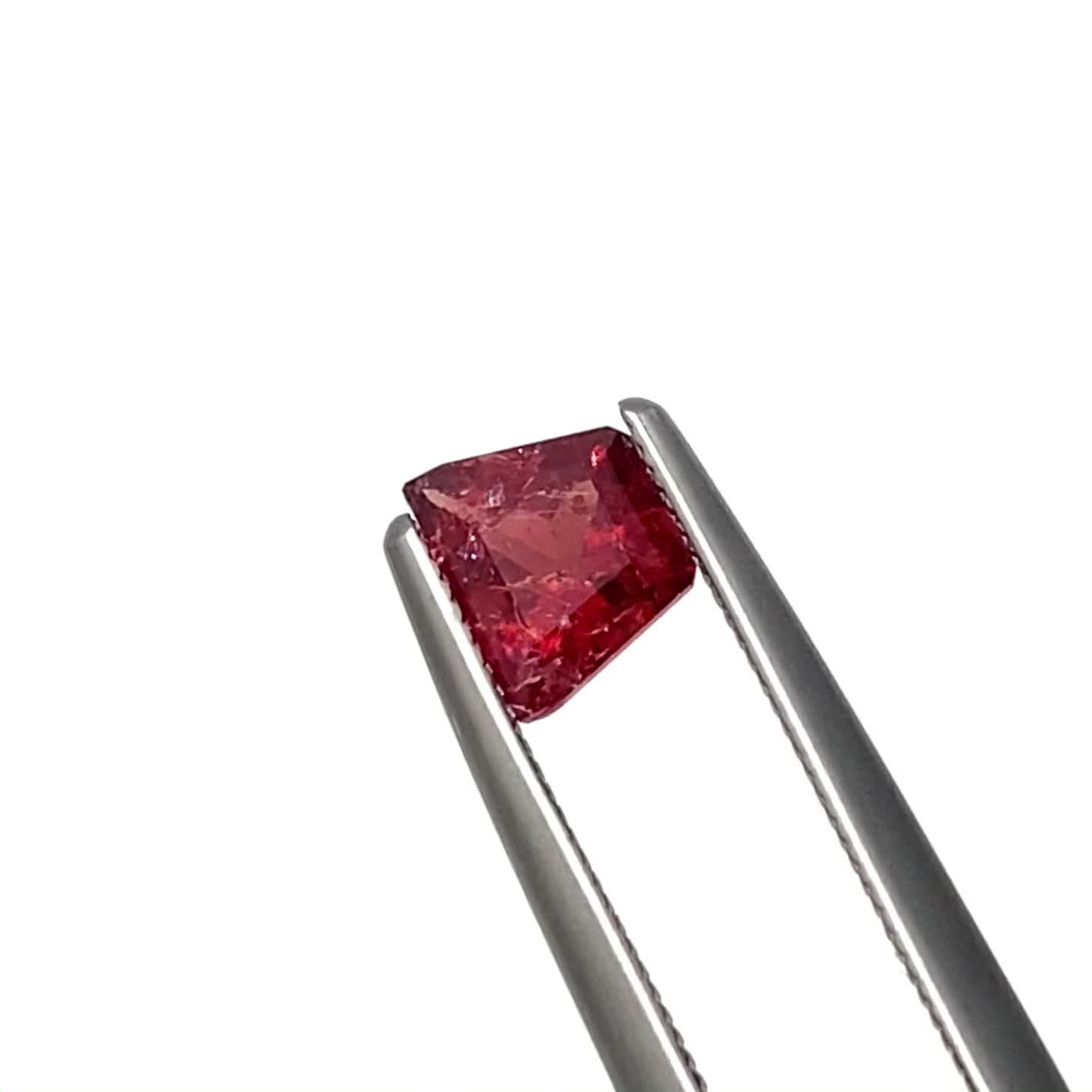 ロシア産 フェナカイト 虹入り シナジーpt ワールドラビリンス