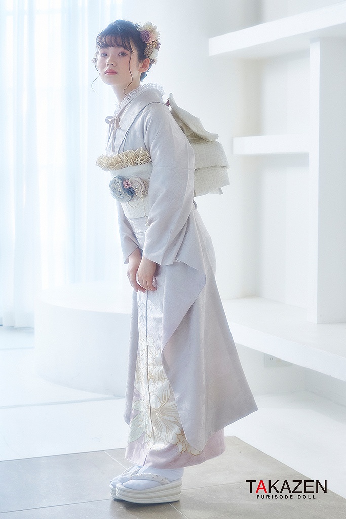 くすみカラーエレガント 薄ピンク/淡い色 牡丹柄/すっきり柄 あざと