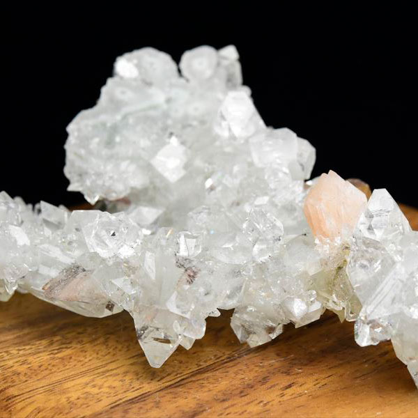 ま*ろ様 アポフィライト スコレサイト 魚眼石 原石 鉱物標本 天然石