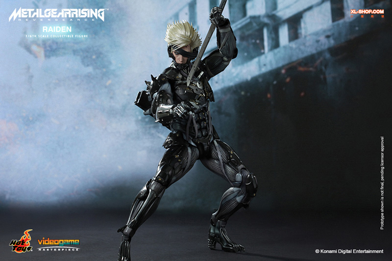 ロボット hot toys LGEAR RISING:REVENGEANCE HT hottoys VGM19 Metal
