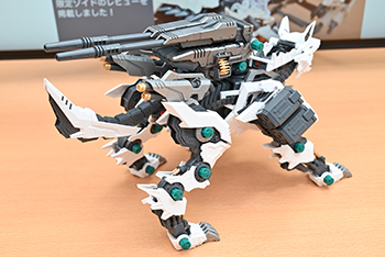 HMMケーニッヒウルフの武装を組み立てました！ボリュームが増えて満足