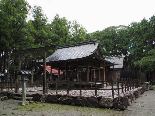 丹生神社と丹生氏の研究 丹生廣良著 きのくに古代史研究会刊行 丹生