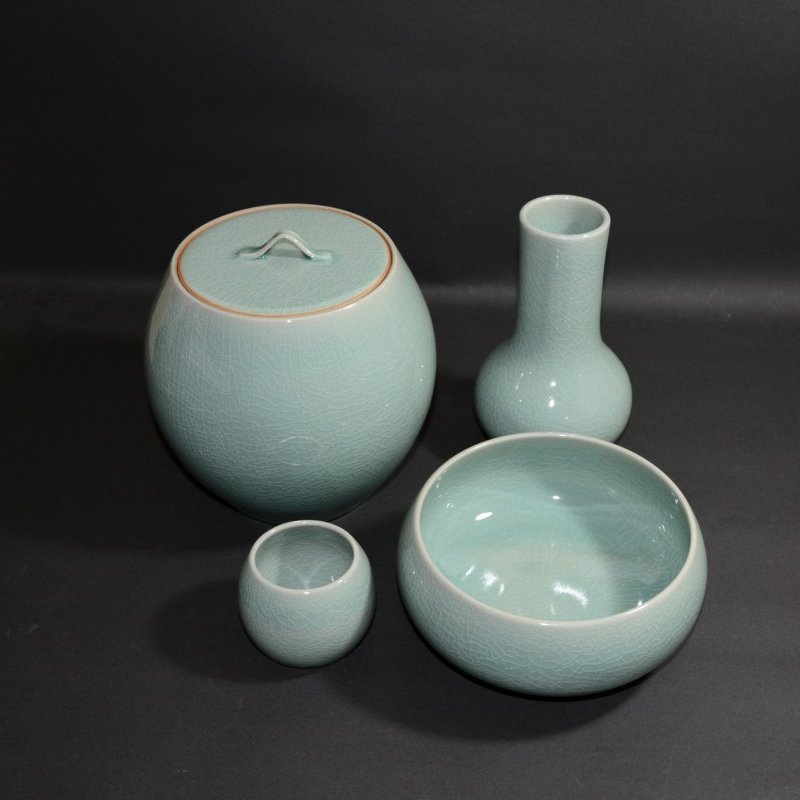 古錦 花篭手 青磁 八角皿 4枚 [B31327] おすすめ商品商品一覧 ｜ 四季