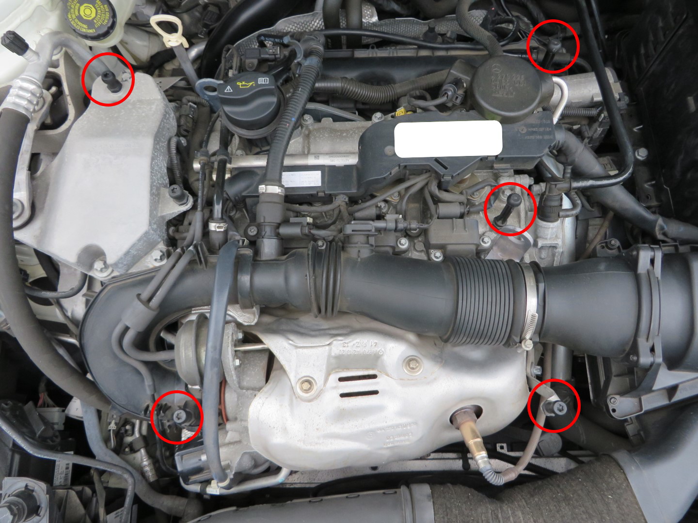 ベンツ エンジンカバー W246 W176X156 C117 ベンツ エンジンカバー