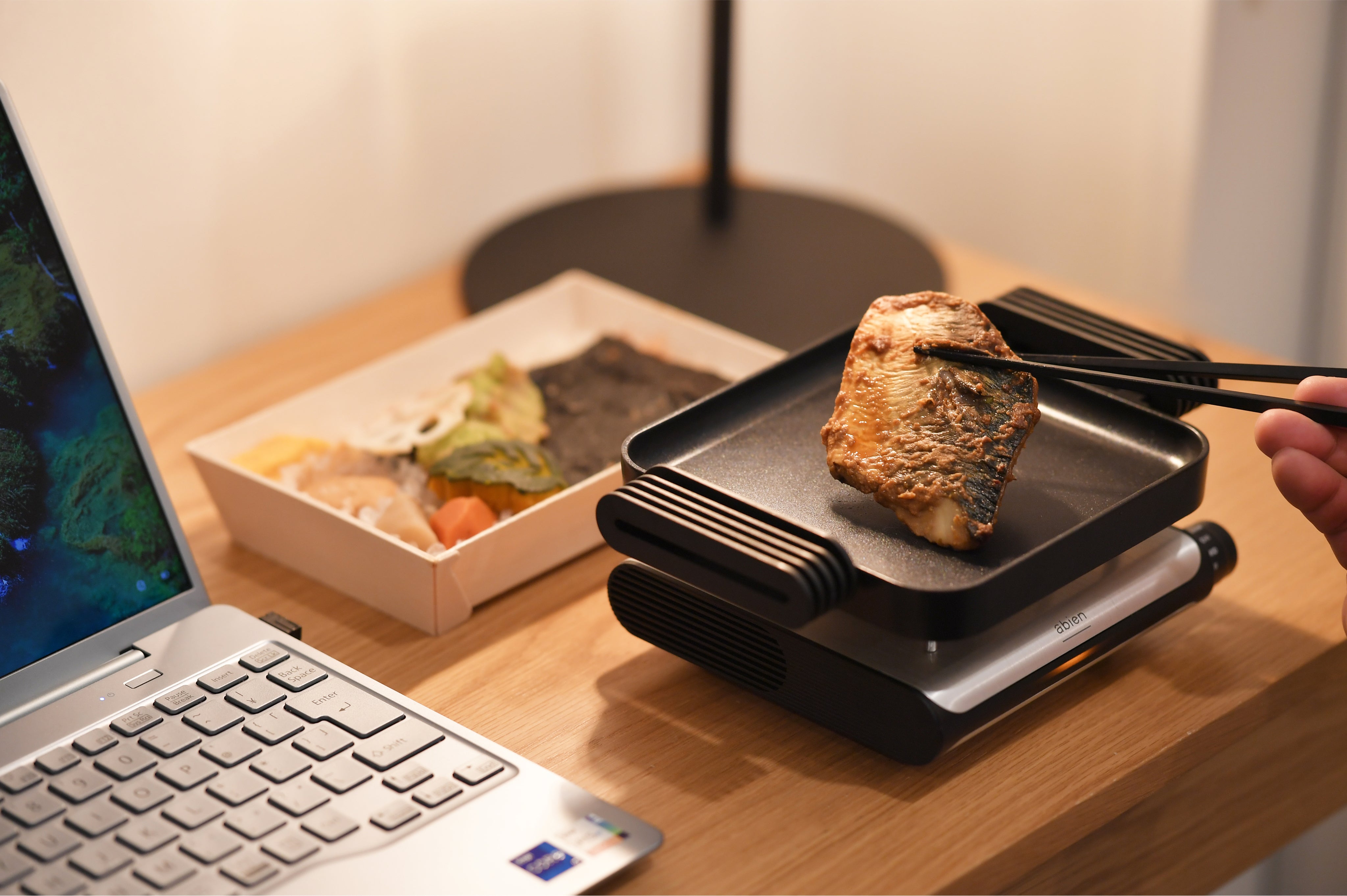 MAGIC ショップ GRILL（マジックグリル）ホットプレート ブラック 新品